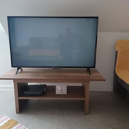 Atkacs Home Γκιόρ Εξωτερικό φωτογραφία