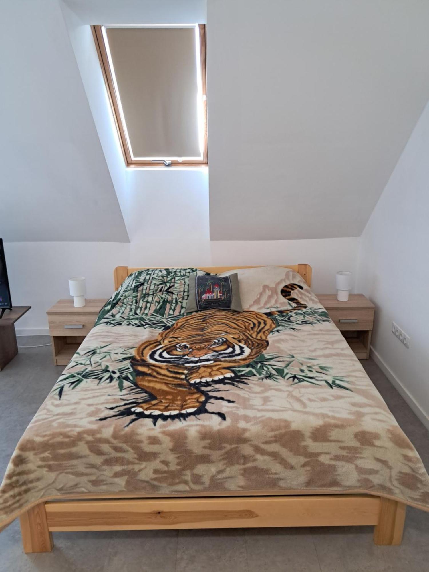 Atkacs Home Γκιόρ Εξωτερικό φωτογραφία